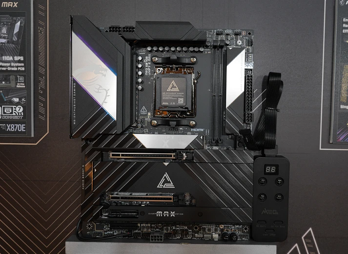 Mainboard MSI CES 2026 gây sốc khi UNIFY-X trở lại, B850 lột xác