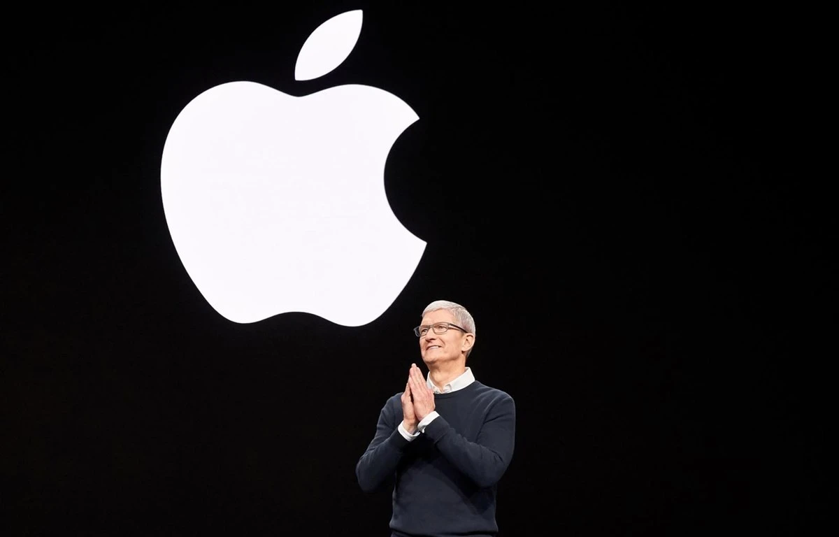 Tim Cook bác tin rời Apple, tiếp tục giữ ghế CEO