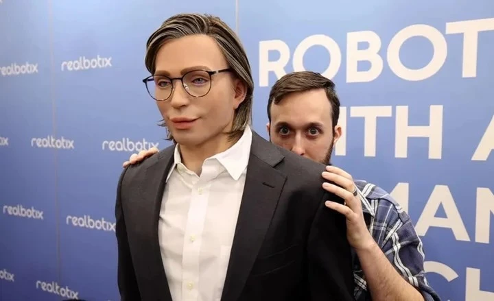 Robot biết nhép miệng, bước tiến giúp giao tiếp tự nhiên hơn