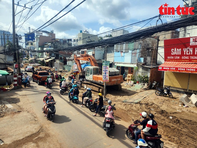 Phần lớn mặt bằng đã được bàn giao. Phần lớn mặt bằng đã được bàn giao.