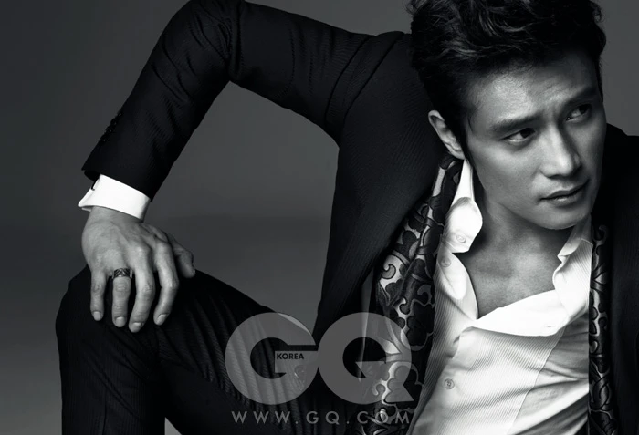 Loạt sao nam Âu -Á bẽ mặt vì thói côn đồ