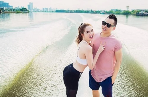 Vũ Khắc Tiệp thích sống ảo, khoe body vạm vỡ nhiều người xuýt xoa