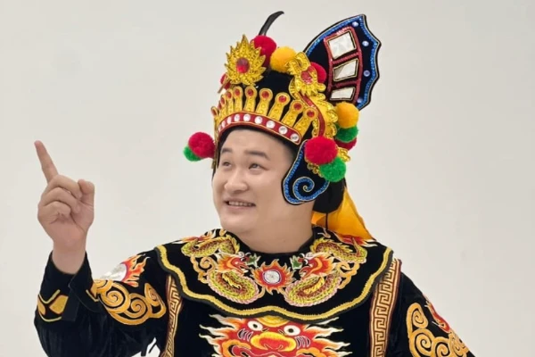 Đóng Gặp nhau cuối tuần 2025, Dũng Hớn ngoài đời thế nào?