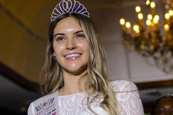 Nhan sắc mỹ nhân đăng quang cuộc thi Hoa hậu mặt mộc đầu tiên