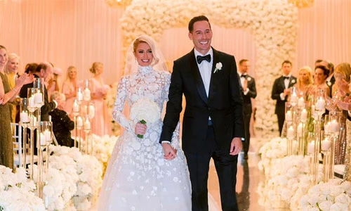 Toàn cảnh đám cưới hoành tráng của Paris Hilton