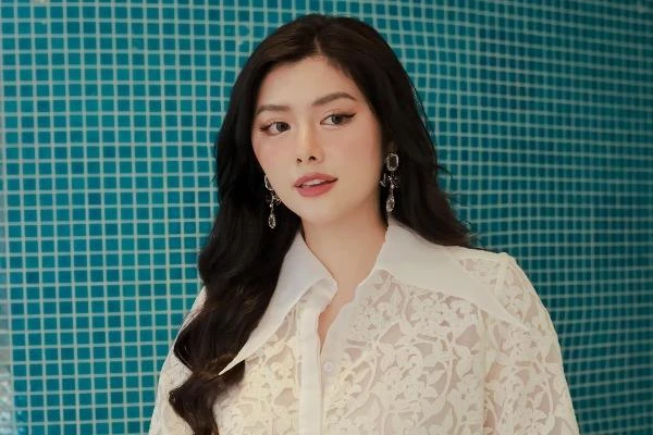 Thí sinh 1m81 thi Hoa hậu Hoàn vũ Việt Nam giàu cỡ nào? 