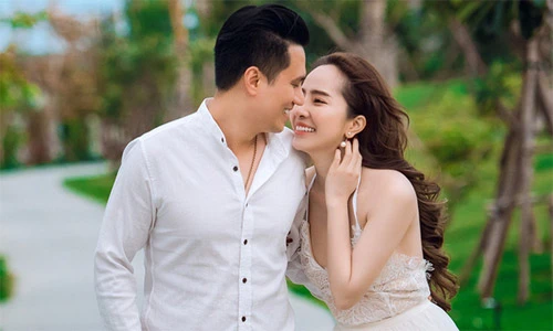 Quỳnh Nga – Việt Anh lộ ảnh “tình bể bình” dù phủ nhận yêu