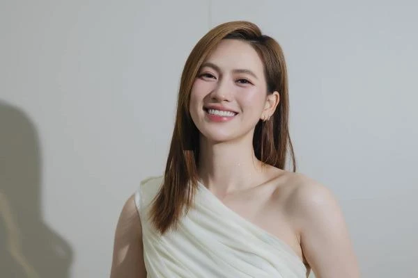 Sắc vóc nữ chính phim Mai vừa đoạt giải Cánh diều vàng