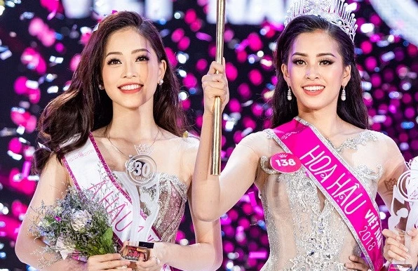 Khán giả phản ứng sao trước thành tích đối lập của Tiểu Vy, Phương Nga?