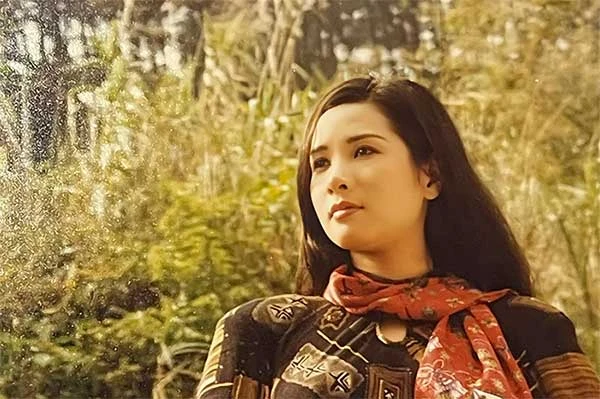 Ngẩn ngơ với nhan sắc thời trẻ của nghệ sĩ Thanh Thanh Hiền