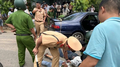 Truy đuổi 30km, bắt nhóm trộm ô tô liều lĩnh ở Lâm Đồng