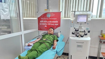 Đại úy Công an xã Quảng Phú vượt 70 km hiến tiểu cầu cứu bệnh nhân hiểm nghèo