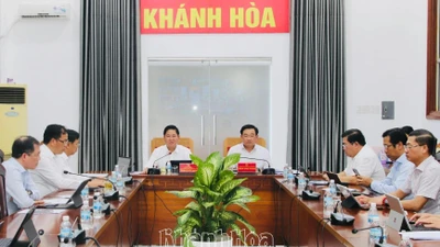Khánh Hòa dồn lực cho hai trụ cột tăng trưởng