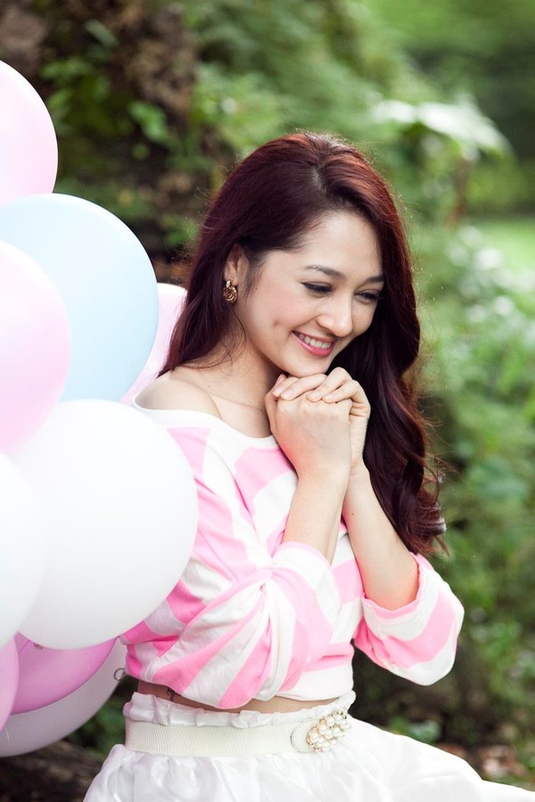 Chính vì thế, lựa chọn nguồn thực phẩm để bổ sung vào khẩu phần ăn cũng rất quan trọng, trong chế độ ăn của Bảo Anh thường được bổ sung rất nhiều thực phẩm giàu chất xơ như: Rau xanh, hoa quả và trái cây. Ảnh: tiin.vn.