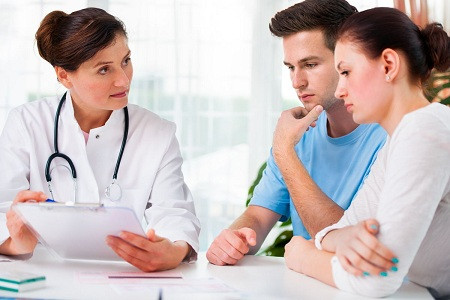 Độ tuổi thụ thai Theo nghiên cứu của các nhà khoa học cho thấy, phụ nữ ở độ tuổi từ 22-29 tuổi có sức khỏe sinh sản tốt nhất vì cơ thể đã phát triển toàn diện, chất lượng trứng cũng ở thời kỳ tốt nhất. Ở độ tuổi này người phụ nữ đã phát triển đầy đủ về cả tâm - sinh lý cho việc mang thai và làm mẹ. Những người đàn ông ở độ tuổi từ 30-35 có chất lượng tinh trùng đạt đỉnh, nếu sinh con ở trong những giai đoạn này dễ sinh con thần đồng, khỏe mạnh.