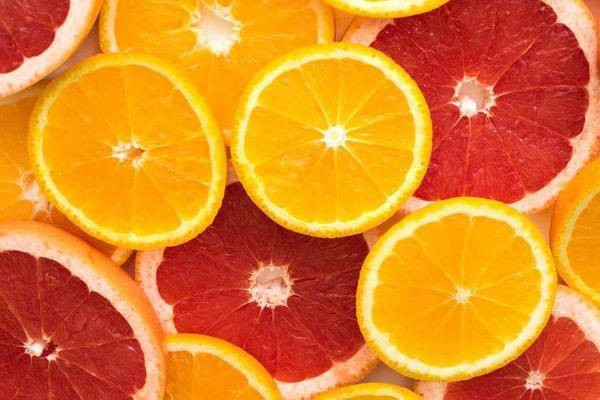 Tuy vậy, có những người không nên ăn bưởi. Bất chấp dễ khiến cơ thể đối diện rủi ro sức khỏe không mong muốn. (Ảnh: Sohu)