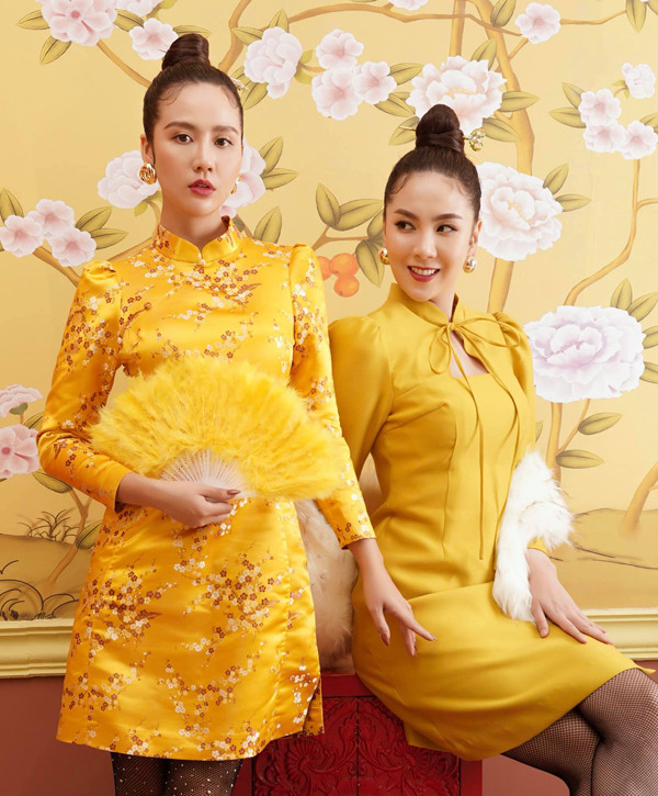 Khác với nhiều lần thả dáng trong tà áo truyền thống trước đó. Lần này Mai Ngọc có màn “bùng nổ”, khoe body cực "gắt".