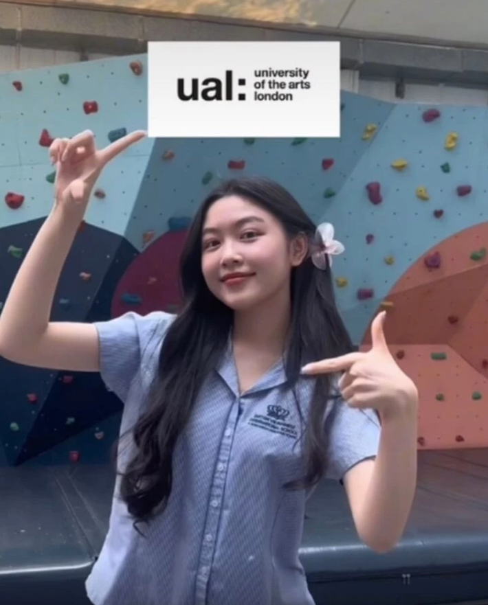 Con gái đầu của Quyền Linh mới đây thông báo trúng tuyển tại University of the Arts London (Đại học Mỹ thuật London). Ngôi trường này cũng được xếp hạng hai thế giới về nghệ thuật và thiết kế trong bảng xếp hạng đại học thế giới QS theo ngành năm 2024.