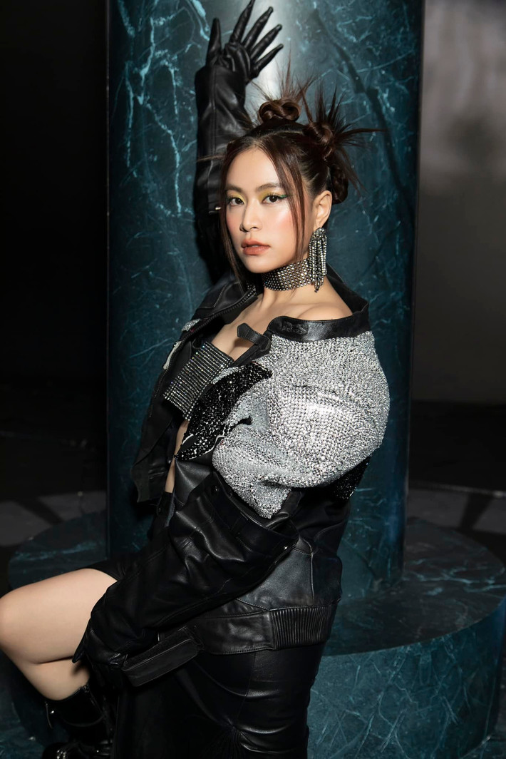 Mỗi người đều có những lựa chọn, hướng đi riêng cho cuộc đời của mình, và điều quan trọng là họ đã tìm được hạnh phúc, thành công cho bản thân.