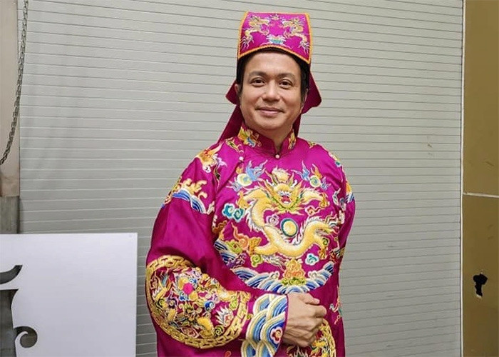 Người thay thế nghệ sĩ Chí Trung đóng vai Táo Giao thông trong chương trình Táo quân 2024 là nam diễn viên Bá Anh. (Ảnh: FBNV)