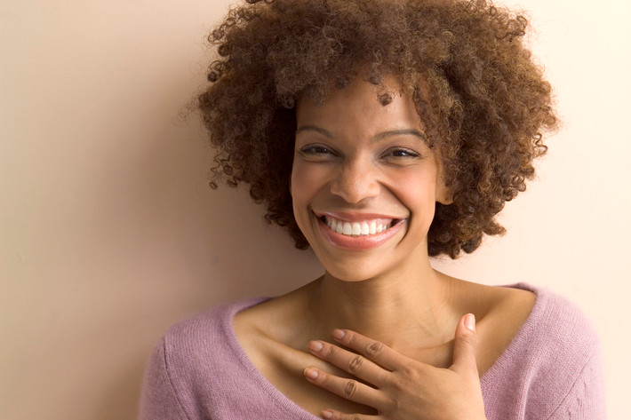 Bí mật về phụ nữ đầu tiên phải kể đến là từ "woman" (phụ nữ) được cho là có nguồn gốc từ "wyfman" trong tiếng Anh cổ. Nghĩa của từ này được phân tích đơn giản là "wife (wif) of man" – vợ của đàn ông.