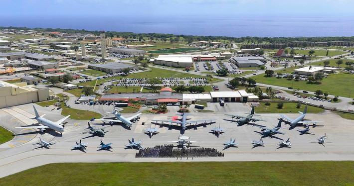 Đặc biệt là giảm sự tập trung cao ở đảo Guam, nơi ngày càng dễ bị tấn công bởi cả Trung Quốc và Triều Tiên, đồng thời Mỹ cũng dừng kế hoạch mở một căn cứ không quân lớn mới trên đảo Tinian và mở rộng một căn cứ trên đảo Wake ở Thái Bình Dương.