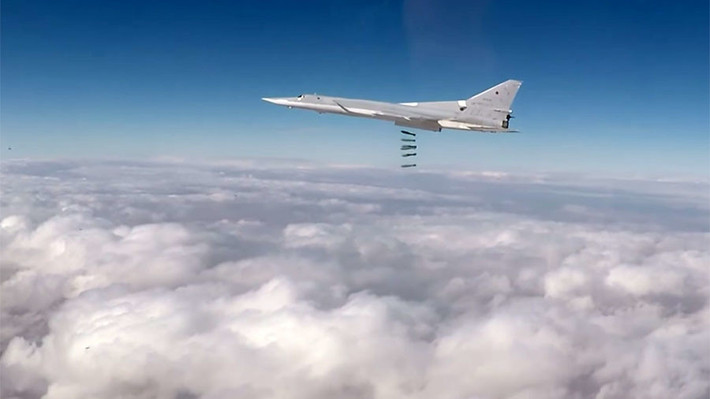 Mỗi chiếc Tu-22M3 Backfire mang theo 12 quả bom thường, không có điều khiển như OFAB-250-270, để ném bom các sở chỉ huy của lực lượng vũ trang chống chính phủ Syria, trại huấn luyện dã chiến, kho đạn, công trường chế biến dầu, xe bọc thép, v.v.