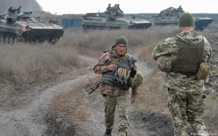 Đợt leo thang căng thẳng ở Donbass vào đầu năm nay rõ ràng không chỉ ảnh hưởng đến Ukraine và Nga, mà còn thu hút sự chú ý của các nước NATO trong số đó tích cực nhất là Mỹ, mới đây nhất đã tuyên bố sẽ đưa tàu chiến vào Biển Đen.