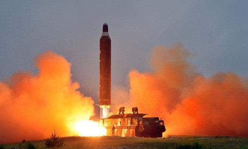 Số tên lửa Hwasong-12 dự kiến sẽ được nâng cấp với những cải tiến như hệ thống dẫn đường tiên tiến, cho mức độ chính xác cao hơn và các biện pháp đối phó với đánh chặn tên lửa của Mỹ và đồng minh.