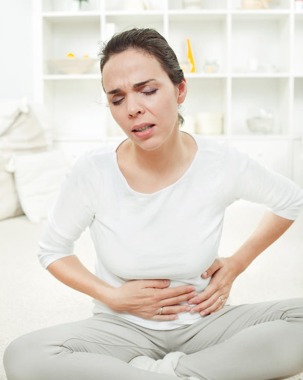 Nếu chị em nào bị chảy máu âm đạo bất thường dù không phải trong kỳ kinh nguyệt thì có thể đây cũng là dấu hiệu của bệnh u nang buồng trứng. (Nguồn Healthtap)