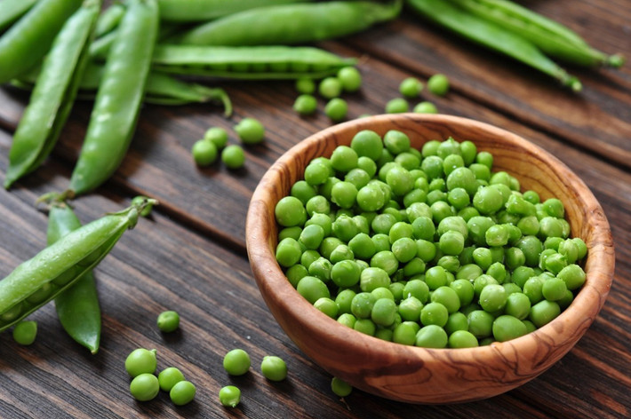 Đậu, đậu Hà Lan và đậu lăng cũng chứa một lượng canxi tương đối và là nguồn protein, chất xơ tuyệt vời để bổ sung vào thực đơn chay của bạn. Ảnh: quanlycanteen.