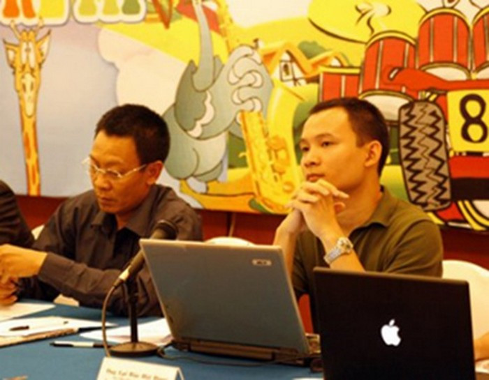 Đã có rất nhiều chương trình bố con cùng hợp tác chung như "Ai là triệu phú" đạo diễn chương trình là Lại Bắc Hải Đăng và MC là Lại Văn Sâm. Hai thế hệ cùng kết hợp tạo dấu ấn riêng mà chỉ "Ai là triệu phú" mới có được. Ảnh: VTV.