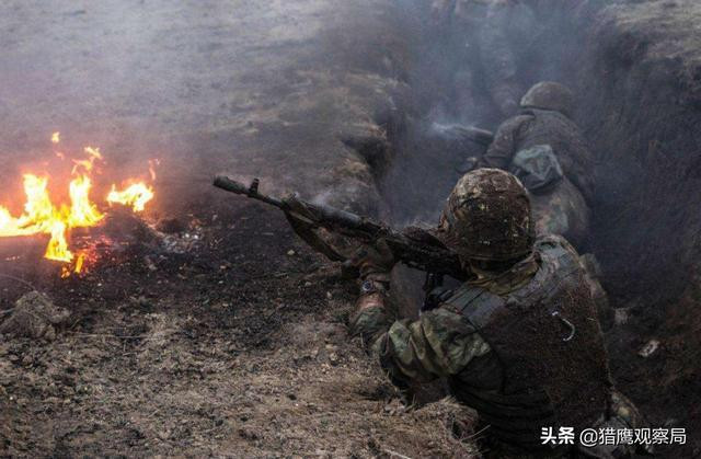 Xung đột Ukraine-Nga vẫn tiếp tục và Tiểu đoàn Azov ở Mariupol đã một lần nữa khiến thế giới phải bất ngờ về lực lượng này. Có thông tin cho rằng Tiểu đoàn Azov tiếp tục giao tranh với quân đội chính phủ Ukraine và mũi tấn công lần này là nhằm vào một đơn vị thuộc Lữ đoàn thủy quân lục chiến 36.