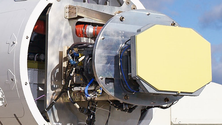 Đáng chú ý, tên lửa này cũng được thiết kế để sử dụng radar AESA giống như tên lửa PL-15 của Trung Quốc, khiến cho tên lửa khó bị gây nhiễu hơn và cung cấp khả năng khóa mục tiêu tốt hơn trước các dòng máy bay tàng hình.