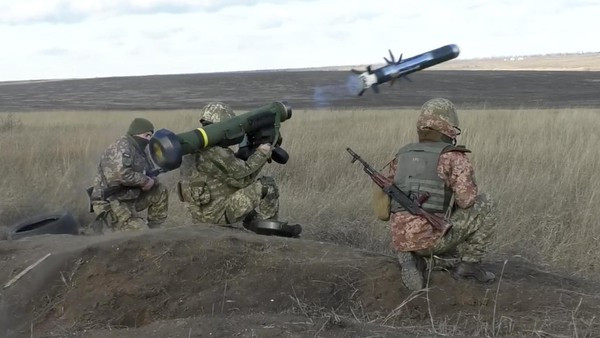 Cũng trong ngày 10/3, kênh Alarabiya đưa tin về trận chiến này như sau, quân đội Ukraine đã tiêu diệt 5 xe tăng Nga sa vào bẫy. Một nhóm xe tăng và xe bọc thép của Nga đã xuất hiện ở ngoại ô thành phố Brovary, cách thủ đô Kiev của Ukraine 35 km, nhưng các lực lượng Ukraine đã giăng bẫy ở đó.