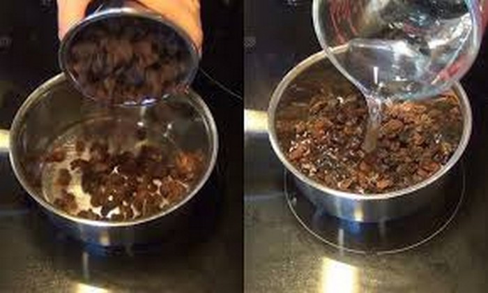 Cuối cùng, hãy nằm yên trong khoảng 1 tiếng, đặt 1 chai nước nóng lên phía bụng phải. Phương pháp này nên được thực hiện 1 lần/tuần trong vòng 1 tháng và 2 lần/năm. Ảnh: Khoef.