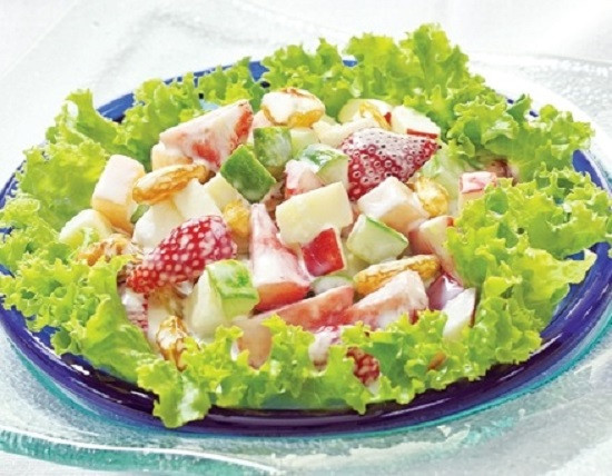 Giảm cân: Sử dụng loại hạt này để trộn cùng các món salad, súp, hầm hoặc làm nước xốt trong thực đơn giảm cân rất hữu hiệu. Nên lưu ý, không nên ăn quá nhiều hạt bơ do hàm lượng tannin trong hạt tương đối lớn. Ảnh: toinayangi.vn.