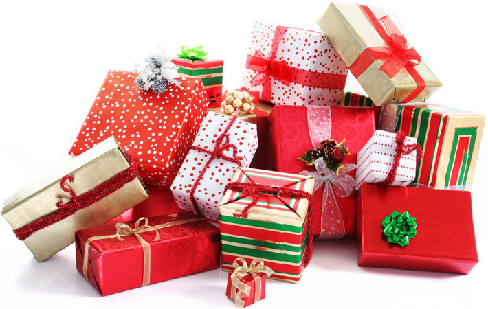 2. Món quà đặc biệt dành tặng bé. Dù mẹ là người bận rộn tới mấy, nếu đã dành thời gian trọn vẹn một ngày cho con, hãy tận dụng một cách triệt để và ý nghĩa nhất. Ảnh: Quatructuyen.com.