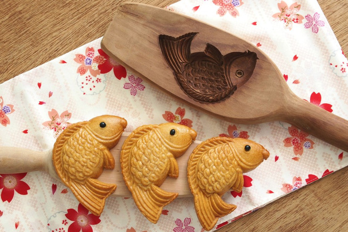 6. Một số mẫu bánh trung thu hình con vật đáng yêu cho mẹ tham khảo: Bánh trung thu hình cá chép. Ảnh: kidsplaza.vn.