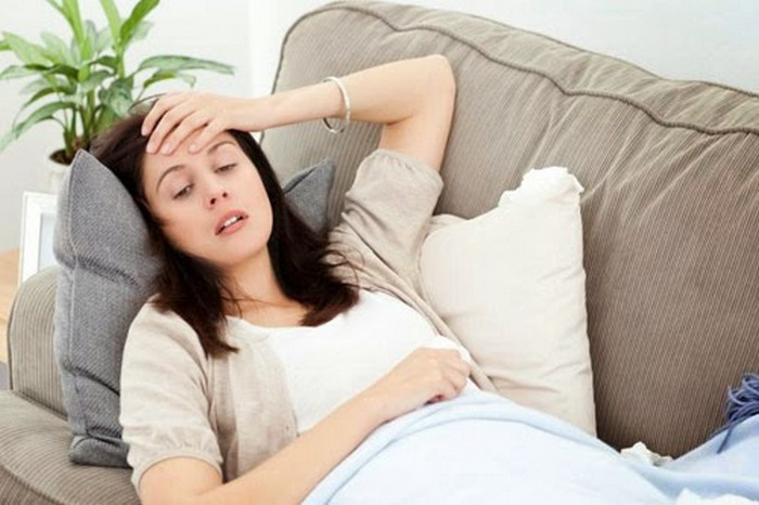 Chữa sót rau thai. Lá rau sắng 40g rửa sạch giã nát, thêm một ít nước đã đun sôi để nguội vào. Vắt lấy chừng 100ml nước, chia hai lần uống mỗi lần cách nhau 10 phút. Ảnh: Alobacsy.