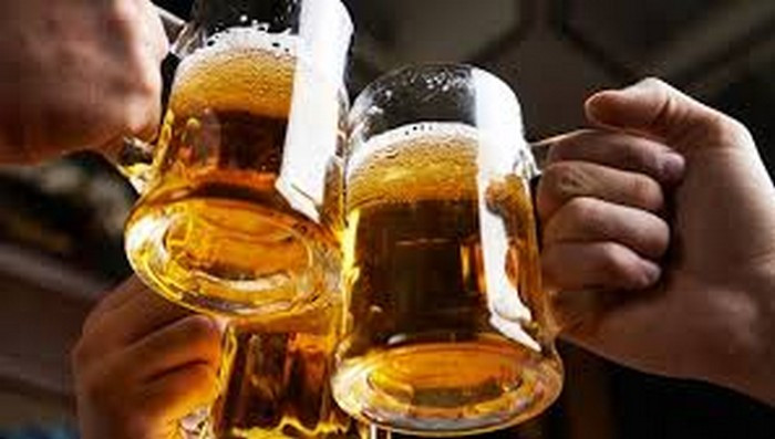 Chữa nhiệt do bia rượu. Dùng 40g rau sắng giã nát và uống trong khoảng 2 ngày sẽ khỏi hẳn nhiệt miệng. Ảnh: Tieudung.