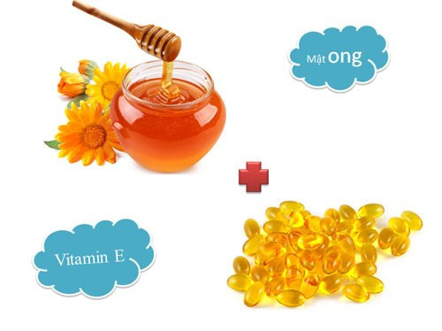 9. Mật ong và VTM E: Trộn đều mật ong và một viên VTM E với nhau. Trước khi tắm, lấy hỗn hợp vừa thực hiện cho lên vùng nhũ hoa và massage nhẹ nhàng theo chiều kim đồng hồ. Khoảng 5 phút, tắm sạch với nước ấm. Ảnh: phauthuatnangnguc.com.vn.