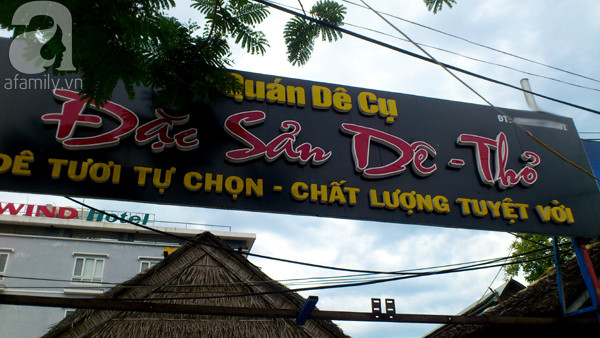 2. Biển quảng cáo cho món dê. Không còn từ nào để miêu tả. Ảnh: afamily.vn.