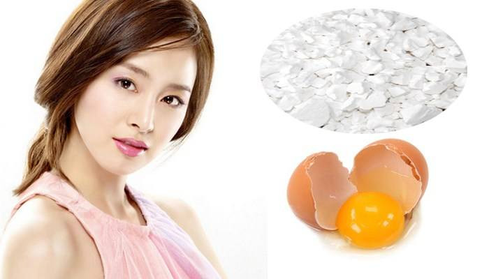 1. Hỗn hợp từ bột sắn dây và trứng gà trị mụn, tàn nhang, giúp da trắng sáng: Tách lòng đỏ trứng gà, trộn đều với bột sắn dây và một ít nước cốt chanh rồi đánh lên. Vào buổi tối trước khi đi ngủ bạn đắp hỗn hợp này lên da khoảng 30 phút sau đó gỡ ra và rửa lại bằng nước ấm. Ảnh: sakurabeauty.com.vn.