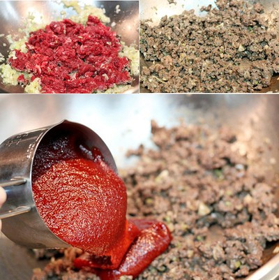 4. Thịt bò xào cay. Bạn cần chuẩn bị thịt bò, hành tây thái nhỏ, tỏi băm, dầu mè, hạt óc chó băm nhỏ, hạt hướng dương, hạnh nhân băm nhỏ, vừng rang, mật ong, tương ớt Hàn Quốc, thịt bò băm hoặc xay nhỏ. Đầu tiên bắc chảo lên bếp, cho 1 muỗng canh dầu mè vào, thêm tỏi và hành tây phi thơm. Ảnh: Dulichhanquoc.