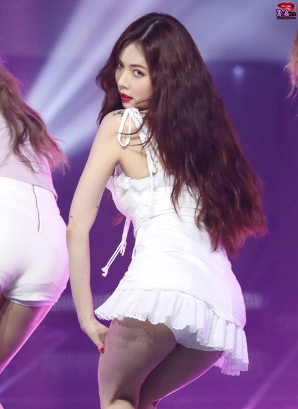 HuynA từng vượt qua thử thách ấy, trở thành “nữ hoàng sexy” thế hệ mới của Kpop.
