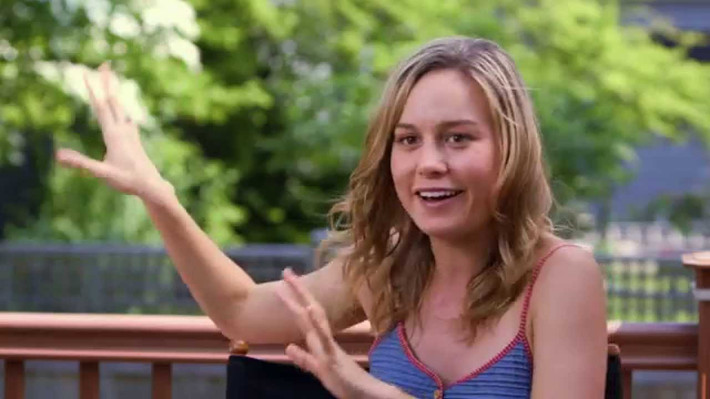 Năm 2015, Brie Larson hóa thân thành em gái của Amy Schumer trong phim hài hút khách "Trainwreck". Cùng năm đó, Brie Larson gây xúc động với nhân vật người mẹ trong "Room".