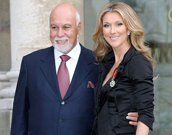 Khi căn bệnh ung thư của Rene Angelil trở nên trầm trọng, Celine đã dừng toàn bộ hoạt động ca hát để chăm sóc chồng. Và ước nguyện cuối cùng của Rene Angelil là được chết trong vòng tay của vợ.