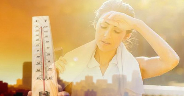 Nếu không được xử trí kịp thời, bệnh sẽ chuyển biến nặng hơn. Gây nên tình trạng tụt huyết áp, rối loạn chức năng thần kinh bao gồm thay đổi tri giác, kích động, mê sảng, lú lẫn, co giật và hôn mê. Khi thân nhiệt tăng quá cao còn gây mất điện giải nặng, rối loạn thăng bằng nội môi, nặng hơn nữa là suy đa phủ tạng dẫn đến tử vong.