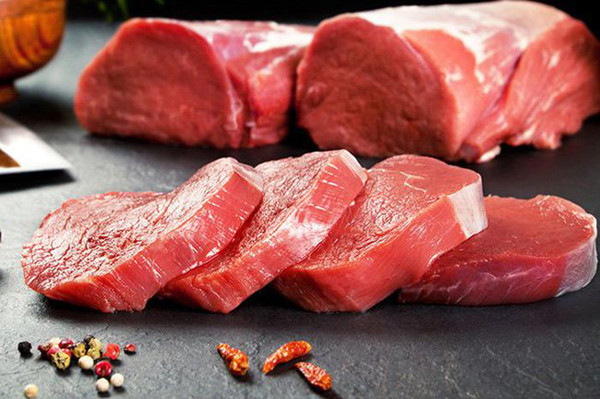 Không ăn thịt. Nghiên cứu chỉ ra khi trên 30 tuổi, cơ thể chúng ta mất 5% cơ bắp sau mỗi mười năm. Khi cơ thể già đi, chế độ ăn uống đầy đủ protein đóng một vai trò quan trọng trong việc chống lại chứng suy nhược cơ và duy trì khối lượng cơ.